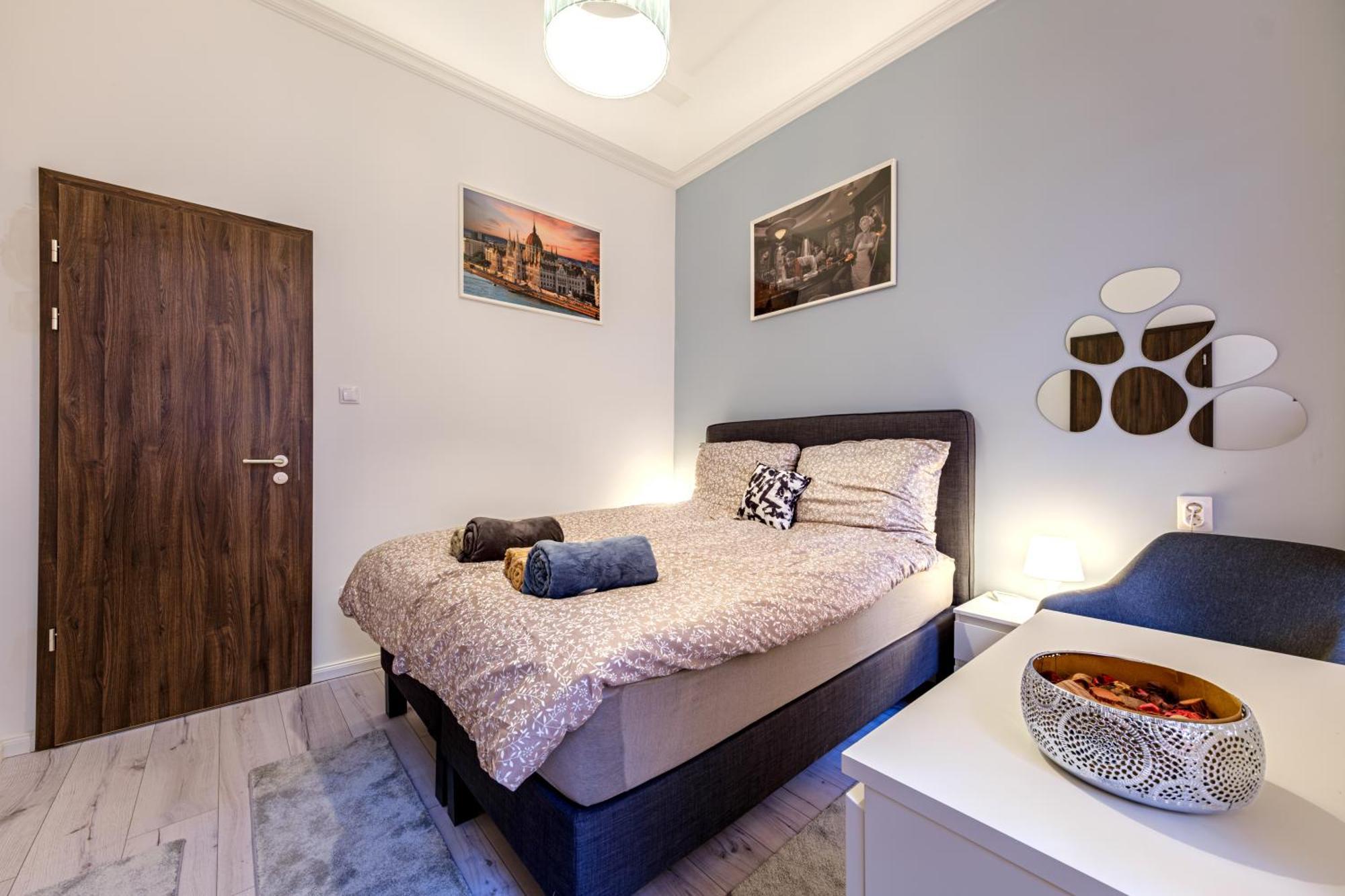 Soho Downtown Apartment Budapest Eksteriør billede