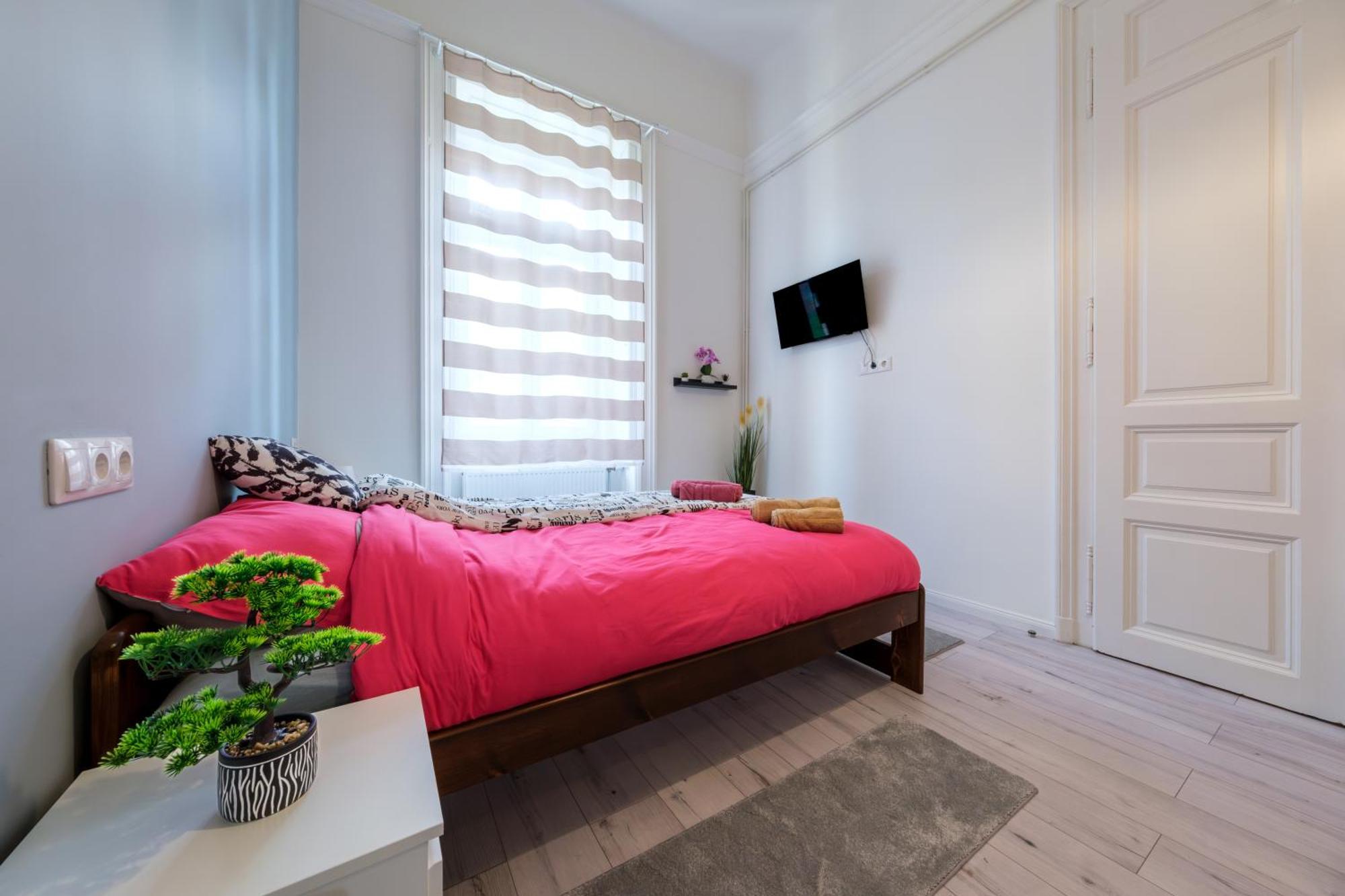 Soho Downtown Apartment Budapest Eksteriør billede